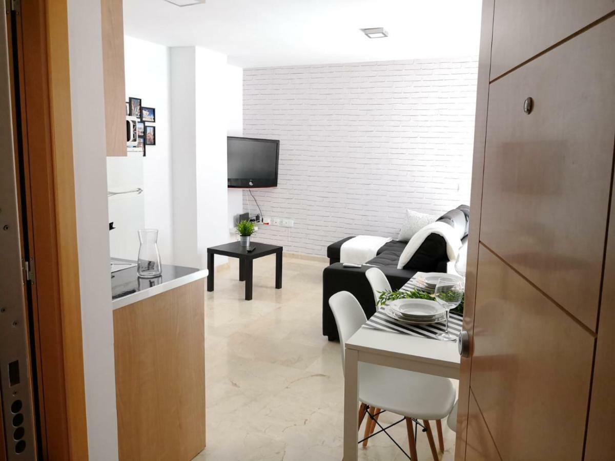 Apartamento La Victoria Málaga Kültér fotó